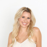 Headshot of Orlando Reiki practitioner Alison Papazois